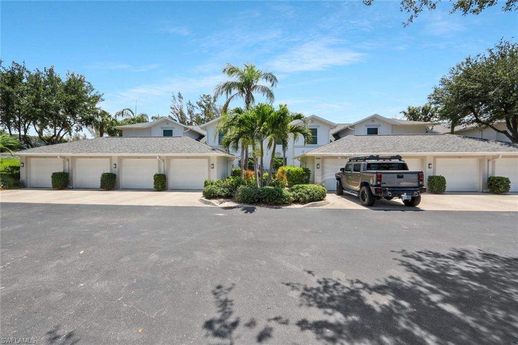1340 Charleston Square DR 101 photo 22