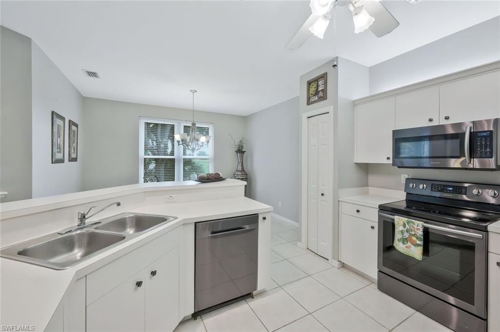 1340 Charleston Square DR 101 photo 7