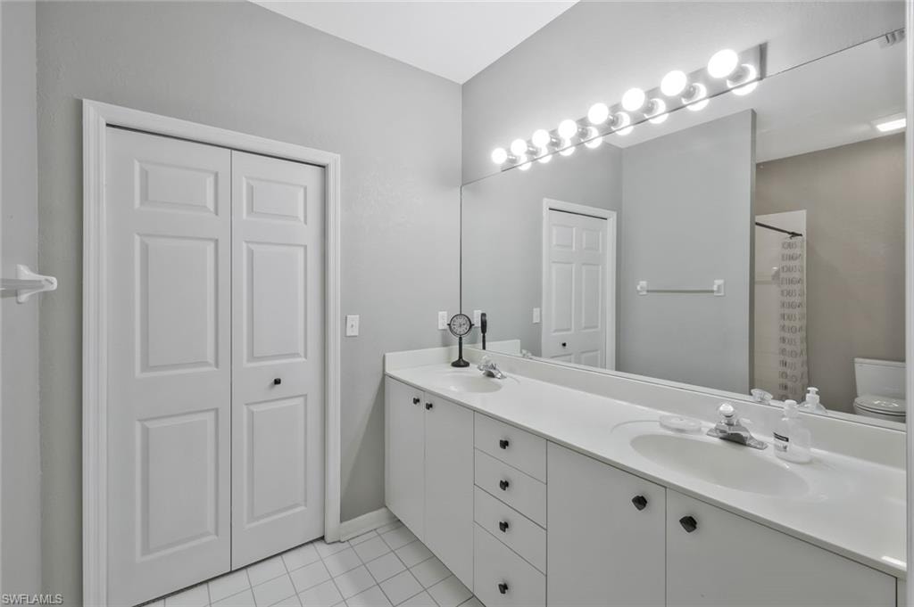 1340 Charleston Square DR 101 photo 15