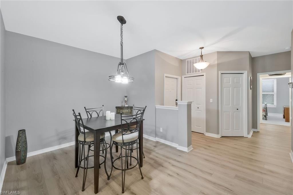 1340 Charleston Square DR 101 photo 11