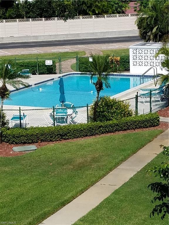 One of 6 Pools