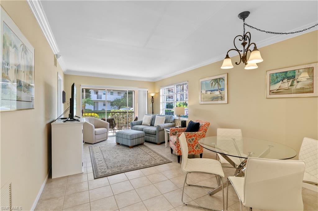 Tile floors. crown molding, beautifully furnished.