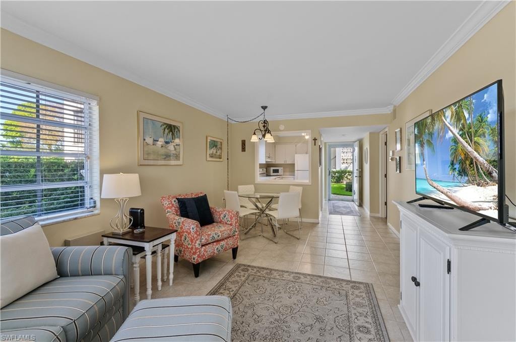 Open concept, ready to move in.