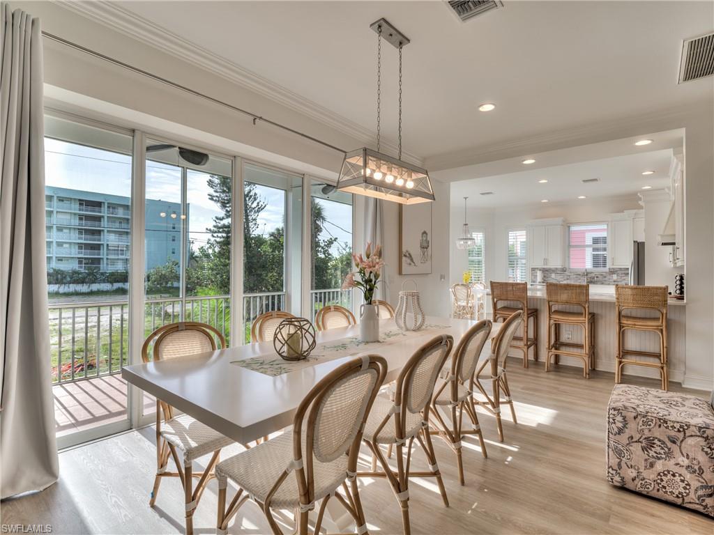Dining/Living area opens onto the balcony