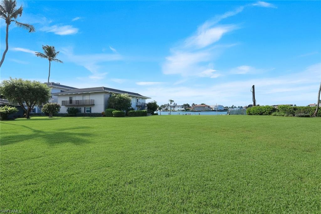 3400 Gulf Shore BLVD N B2 photo 21