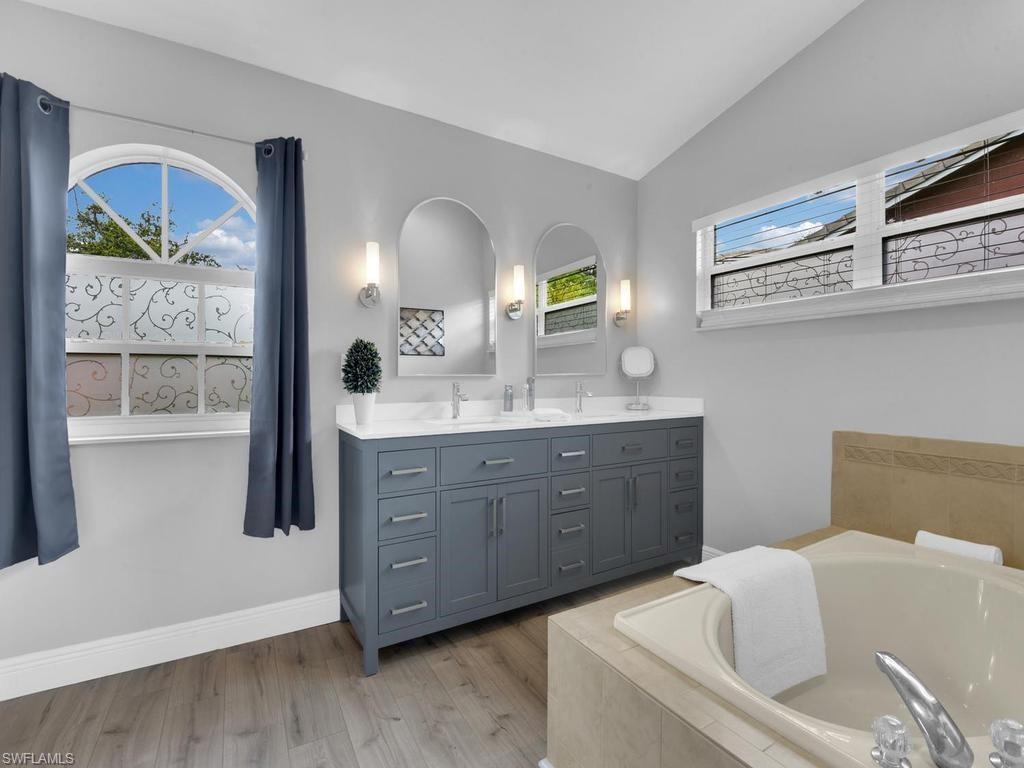 Master Suite Bath