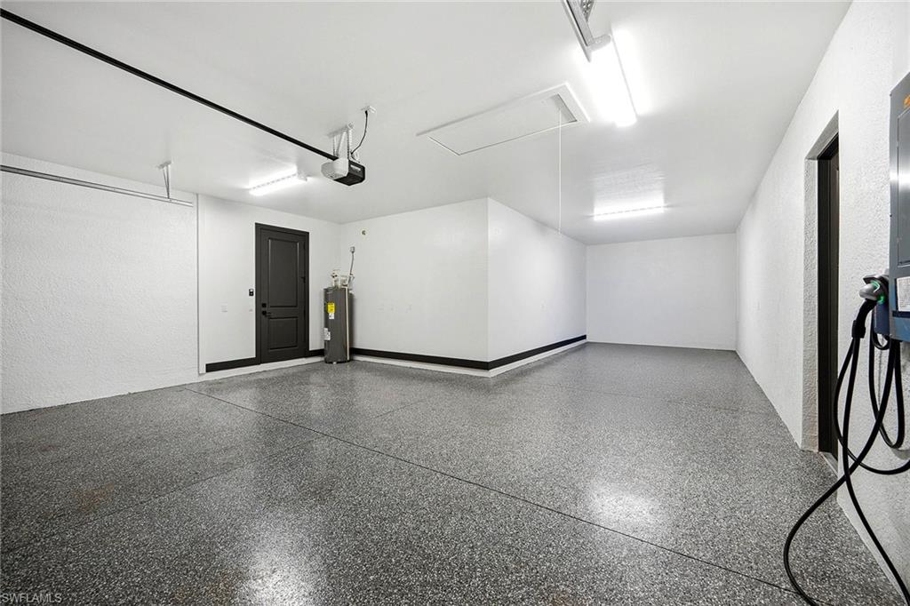 231 Gleason PKWY photo 39