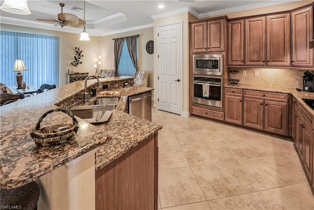 9215 Veneto LN photo 6