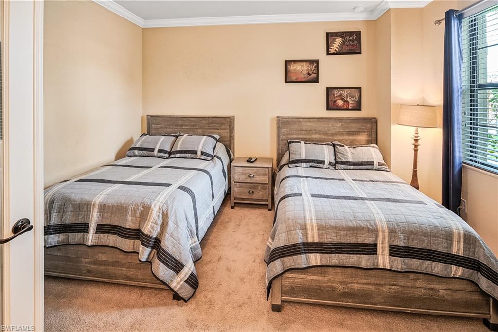 9215 Veneto LN photo 13