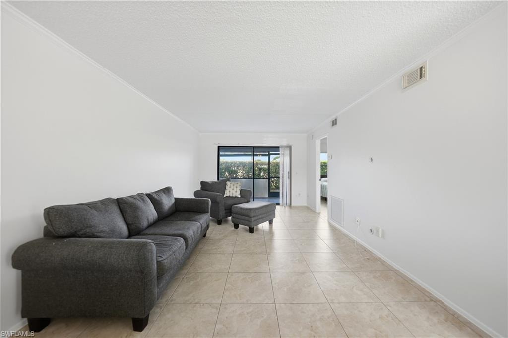 26485 Rampart BLVD D4 photo 12