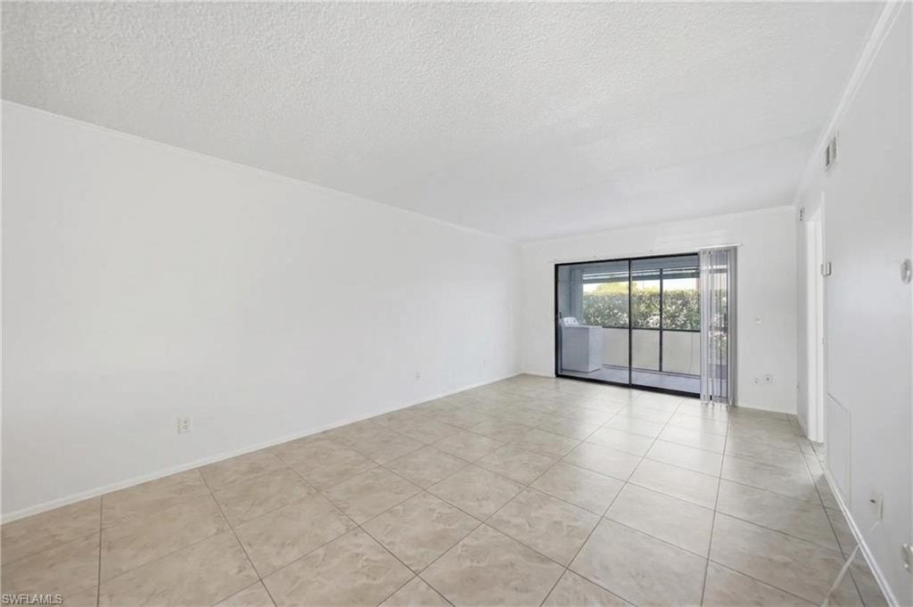 26485 Rampart BLVD D4 photo 15
