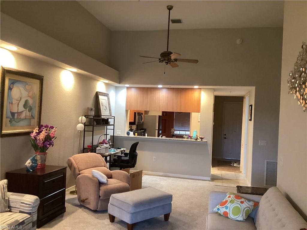 1121 Van Loon Commons CIR 304 photo 12