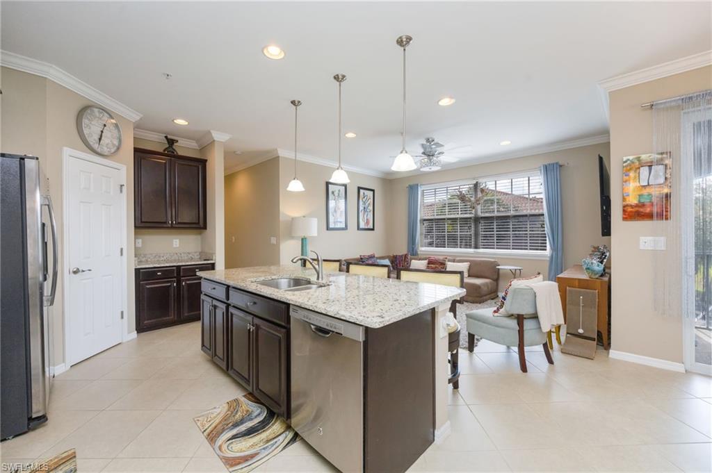 8540 Violeta ST 201 photo 12