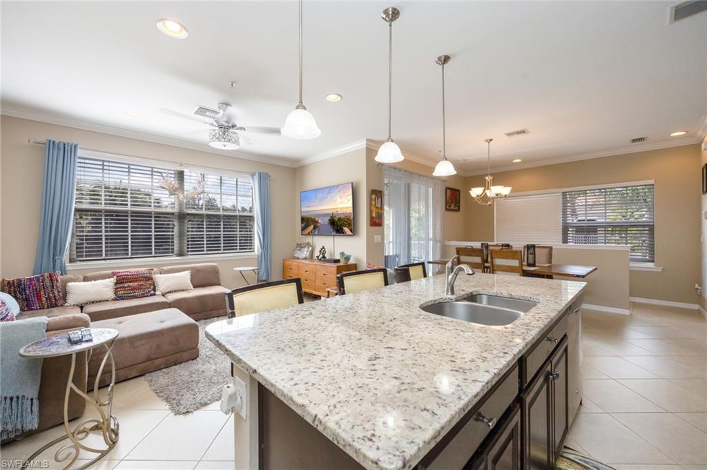 8540 Violeta ST 201 photo 9