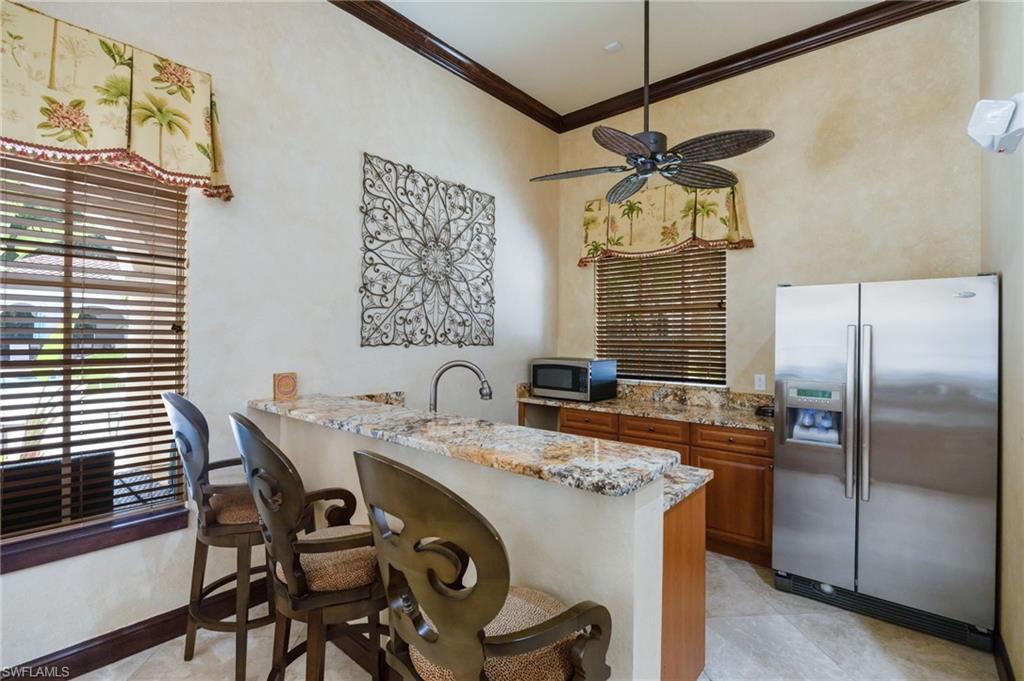 8540 Violeta ST 201 photo 33