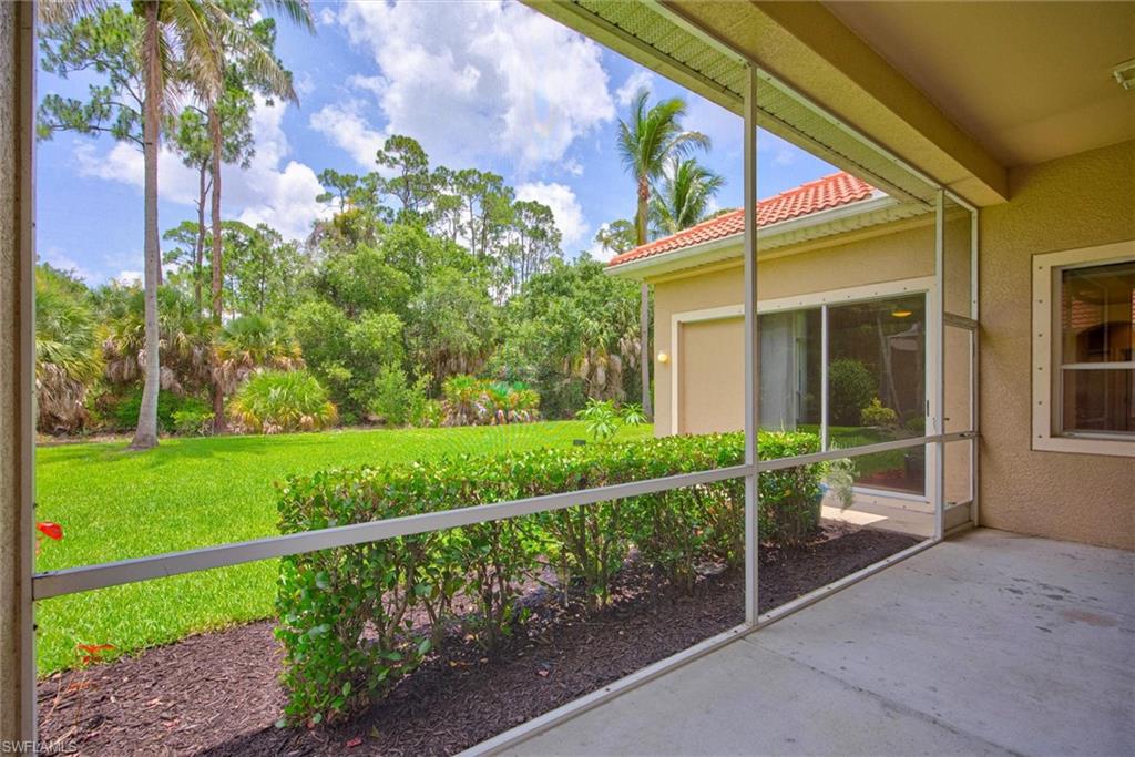 13716 Magnolia Lake CT