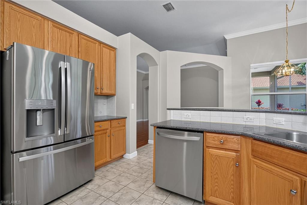 13716 Magnolia Lake CT photo 18