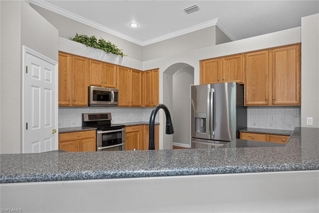 13716 Magnolia Lake CT photo 19