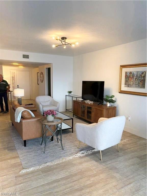 1920 Virginia AVE 1402 photo 12