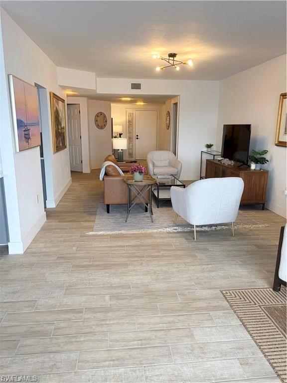 1920 Virginia AVE 1402 photo 9
