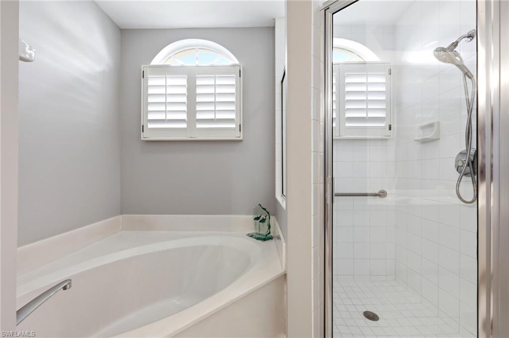 300 L Ambiance CIR 102 photo 18