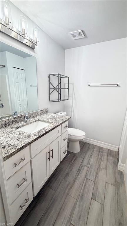 2413 Delta AVE N photo 14