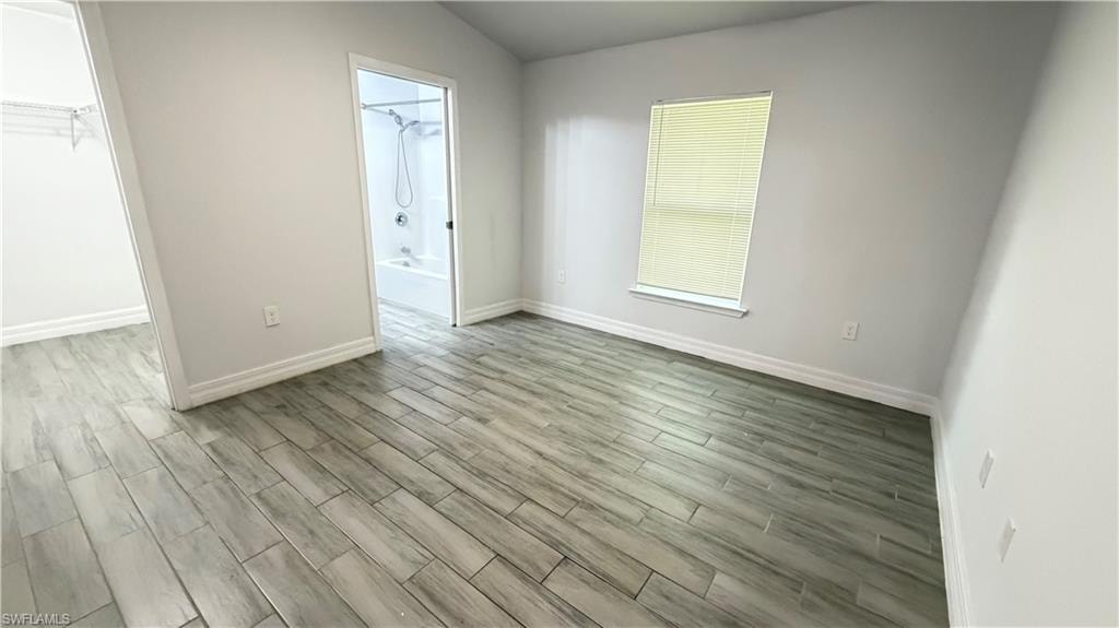 2413 Delta AVE N photo 11