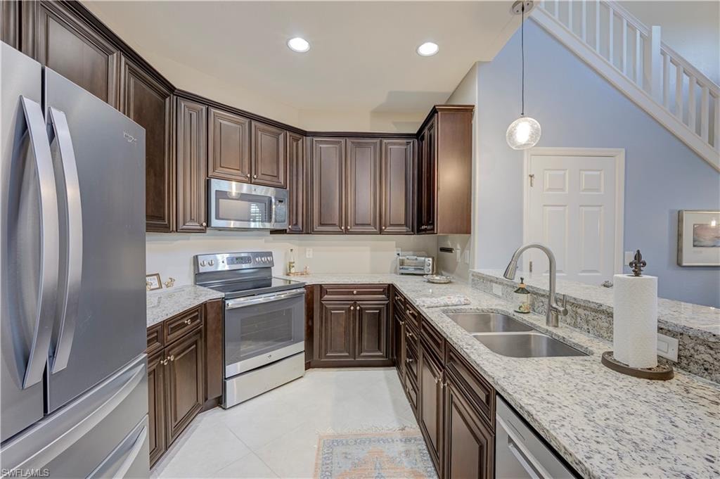 11711 Izarra WAY 6107 photo 7