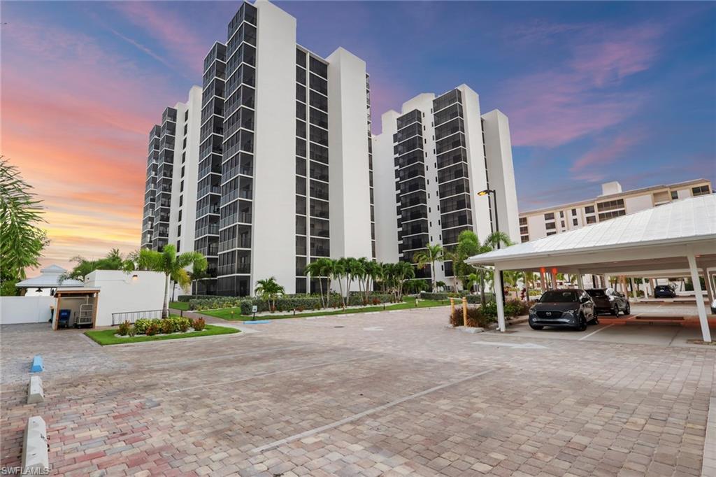 6612 ESTERO BLVD 301