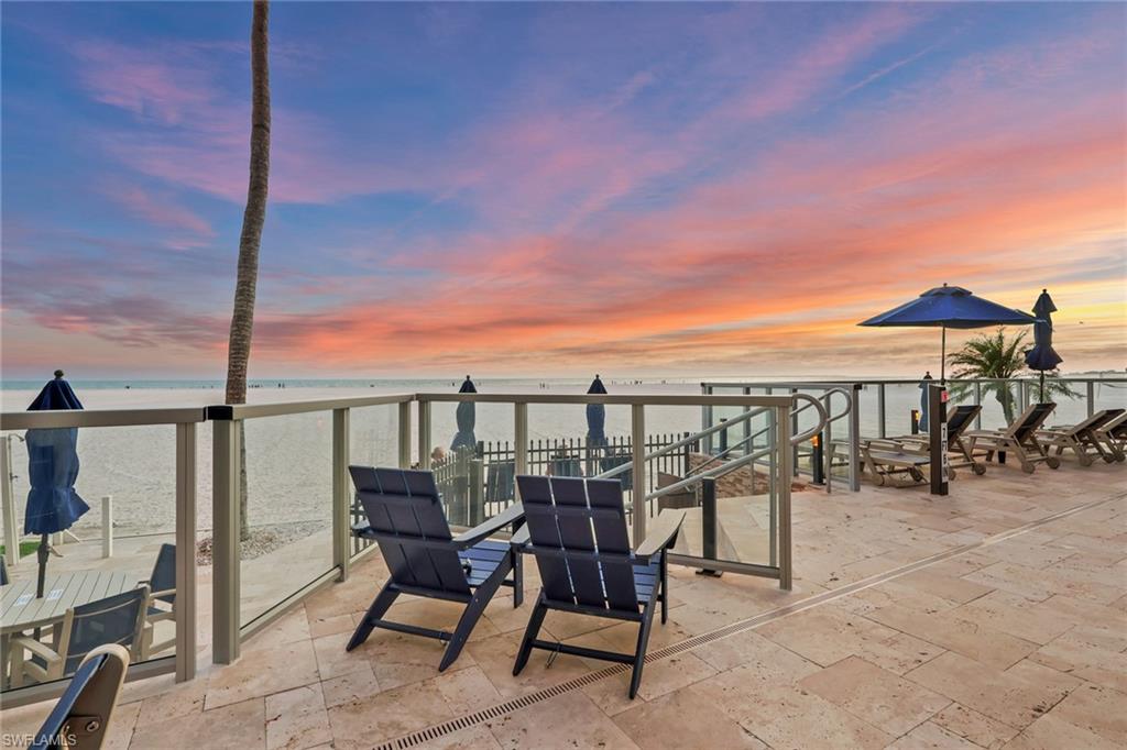 6612 ESTERO BLVD 301 photo 41