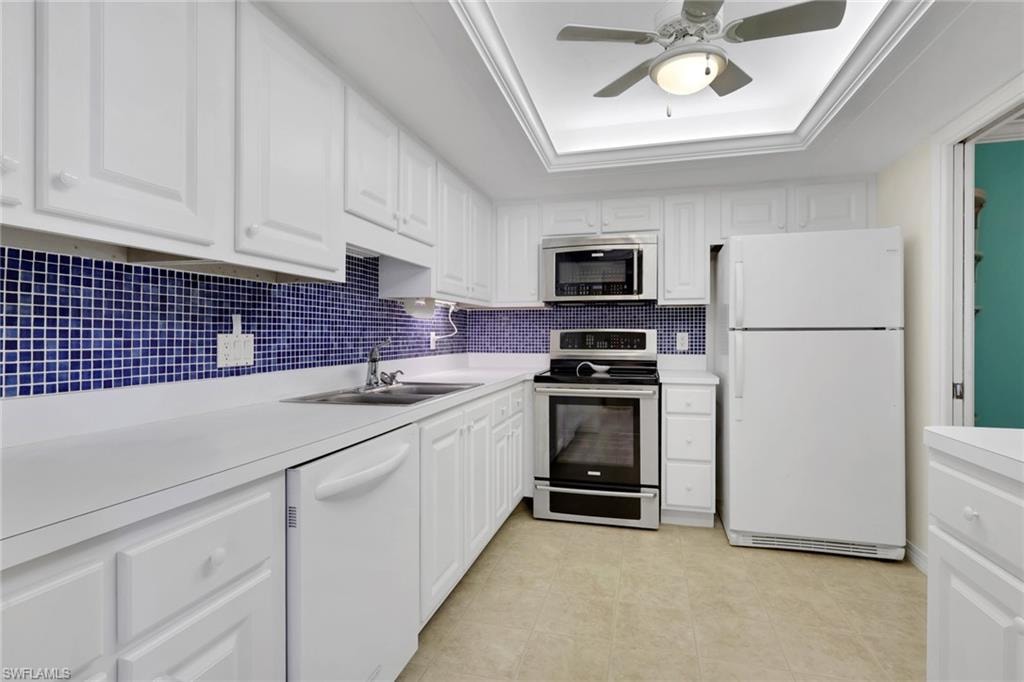 6612 ESTERO BLVD 301 photo 8