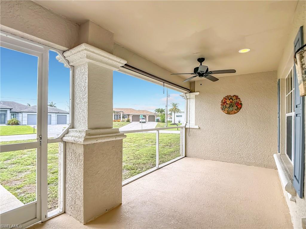 Front screened lanai