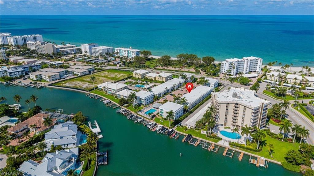 2100 Gulf Shore BLVD N 111