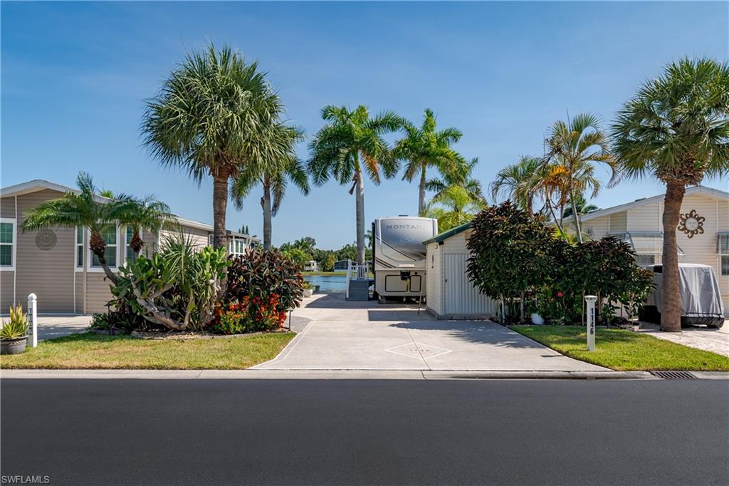 1146 Silver Lakes BLVD