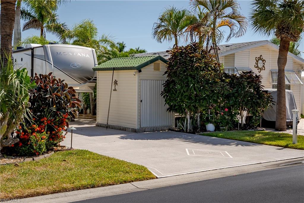 1146 Silver Lakes BLVD