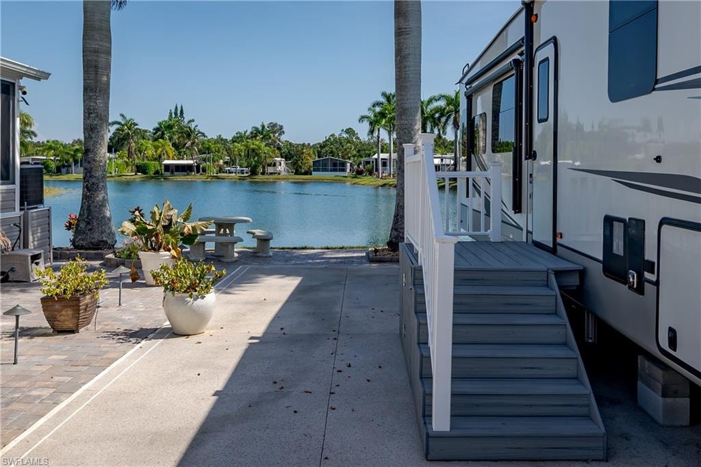 1146 Silver Lakes BLVD photo 10