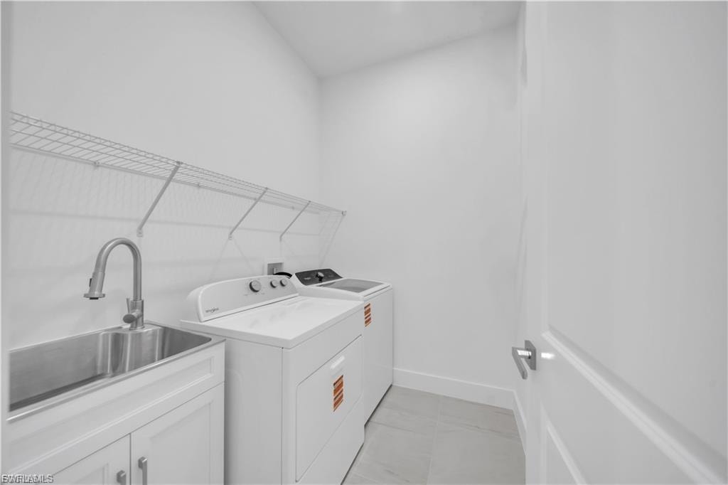 4703 Sara AVE N photo 25