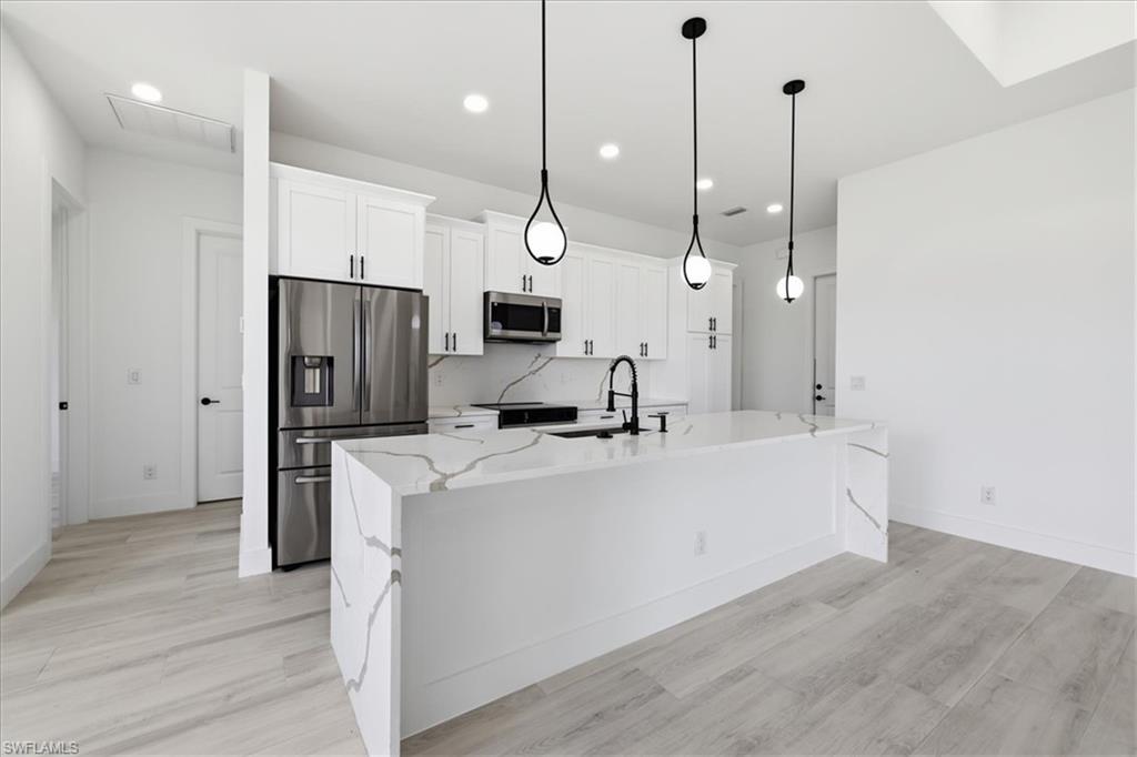 1321 NE 17th TER photo 17