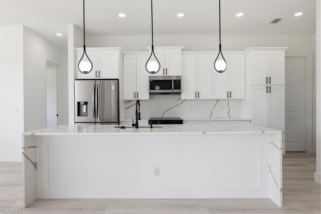 1321 NE 17th TER photo 16