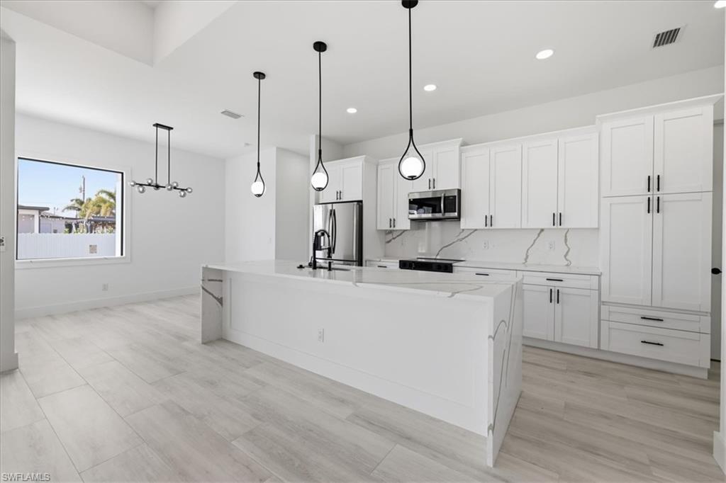 1321 NE 17th TER photo 15