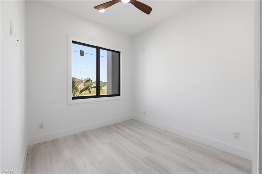 1321 NE 17th TER photo 25