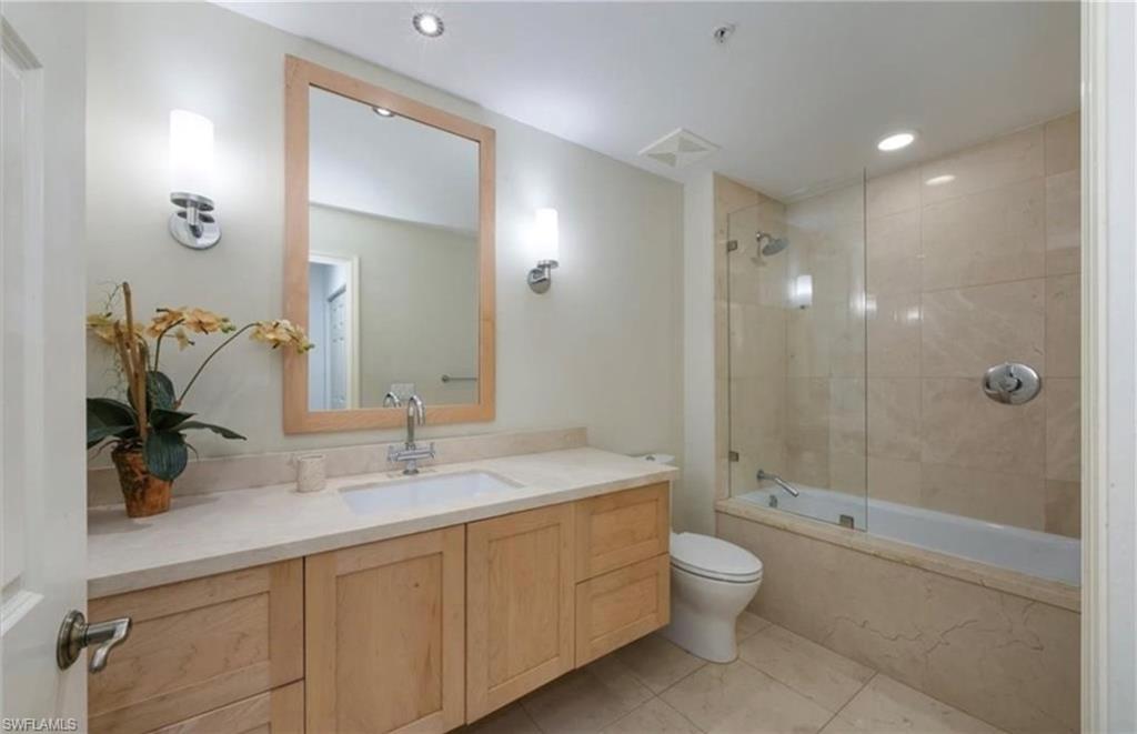 410 Bayfront PL 2405 photo 13