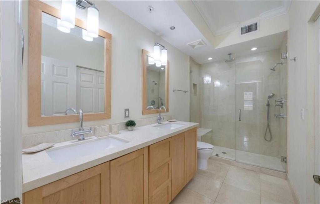 410 Bayfront PL 2405 photo 11
