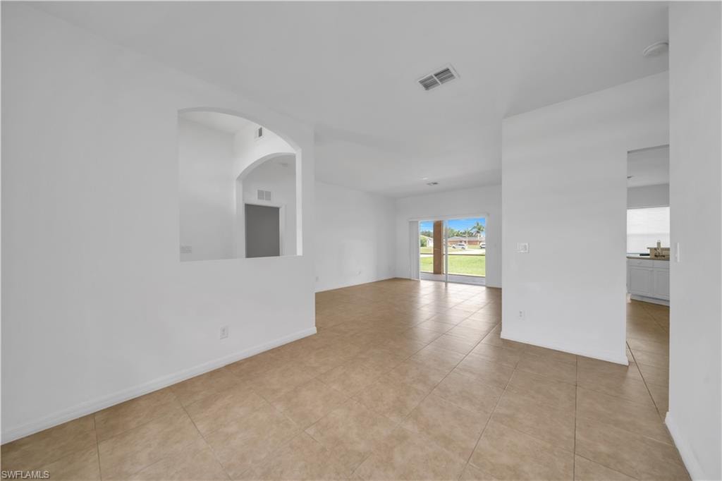 21 Kismet PKWY E photo 6