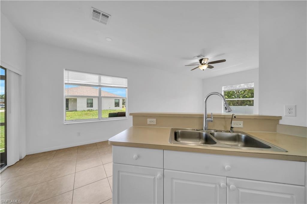 21 Kismet PKWY E photo 11