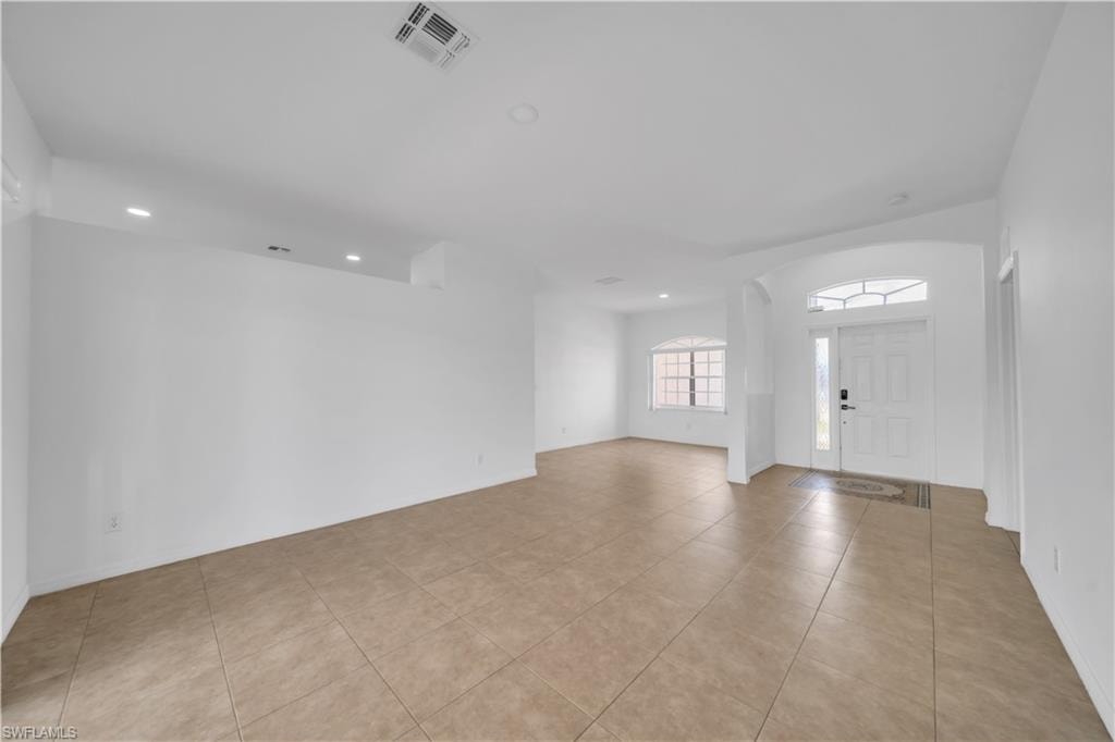 21 Kismet PKWY E