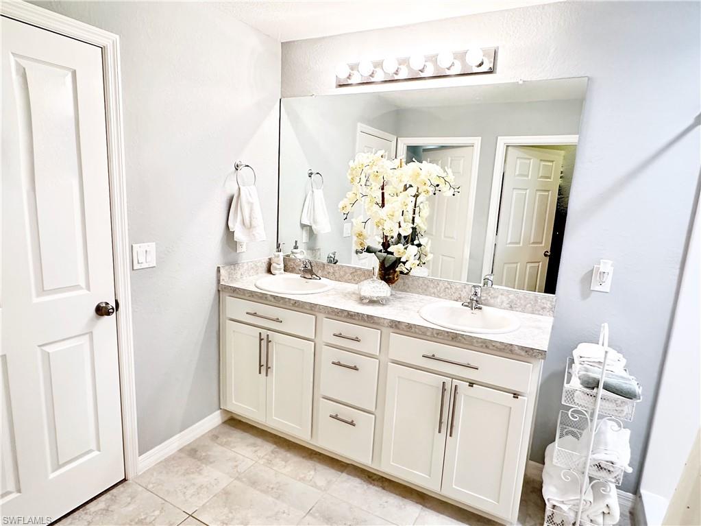 Double Vanity