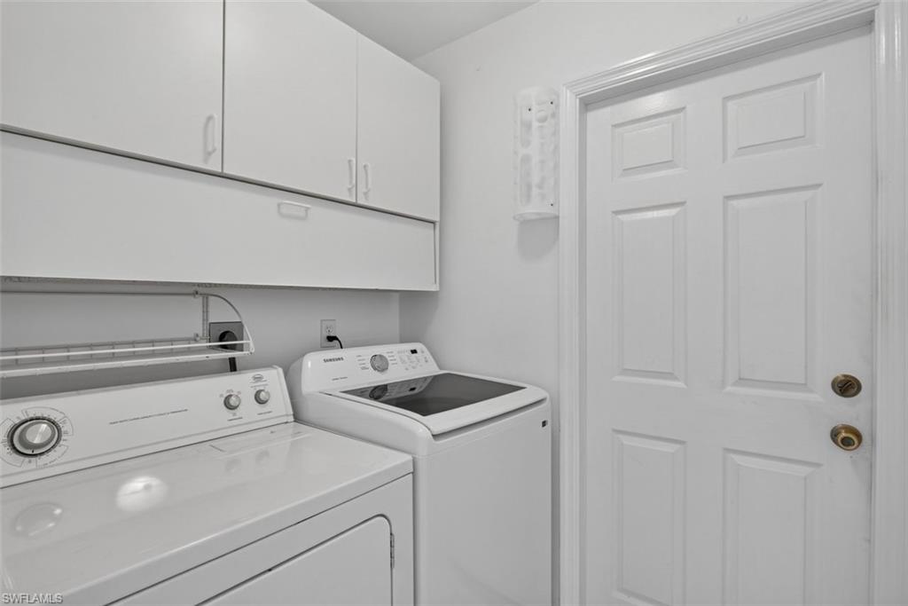827 SW 29th TER photo 23