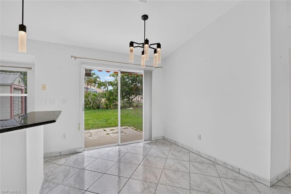 827 SW 29th TER photo 13