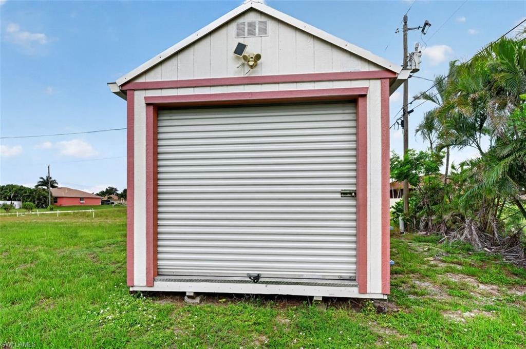 Shed with Electric
